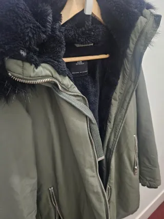 Abrigo largo impermeable,