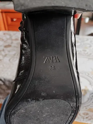 Botines charol negros