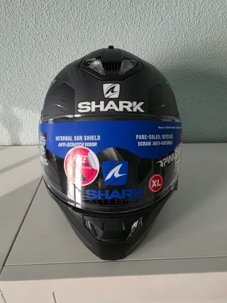 Casco Shark Negro Talla XL NUEVO