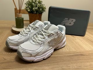 Zapatillas New Balance 740 plata y blanco