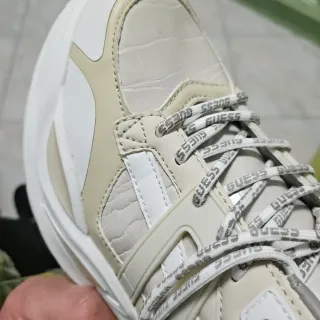 Guess Sneakers Belluna Donna Bianco