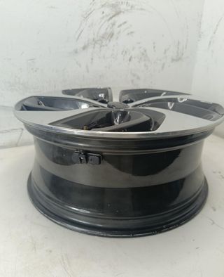 Llanta HYUNDAI TUCSON DE 19”-Refe:52910D7410