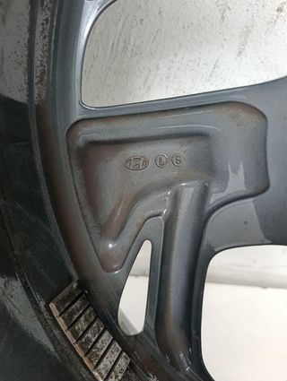 Llanta HYUNDAI TUCSON DE 19”-Refe:52910D7410