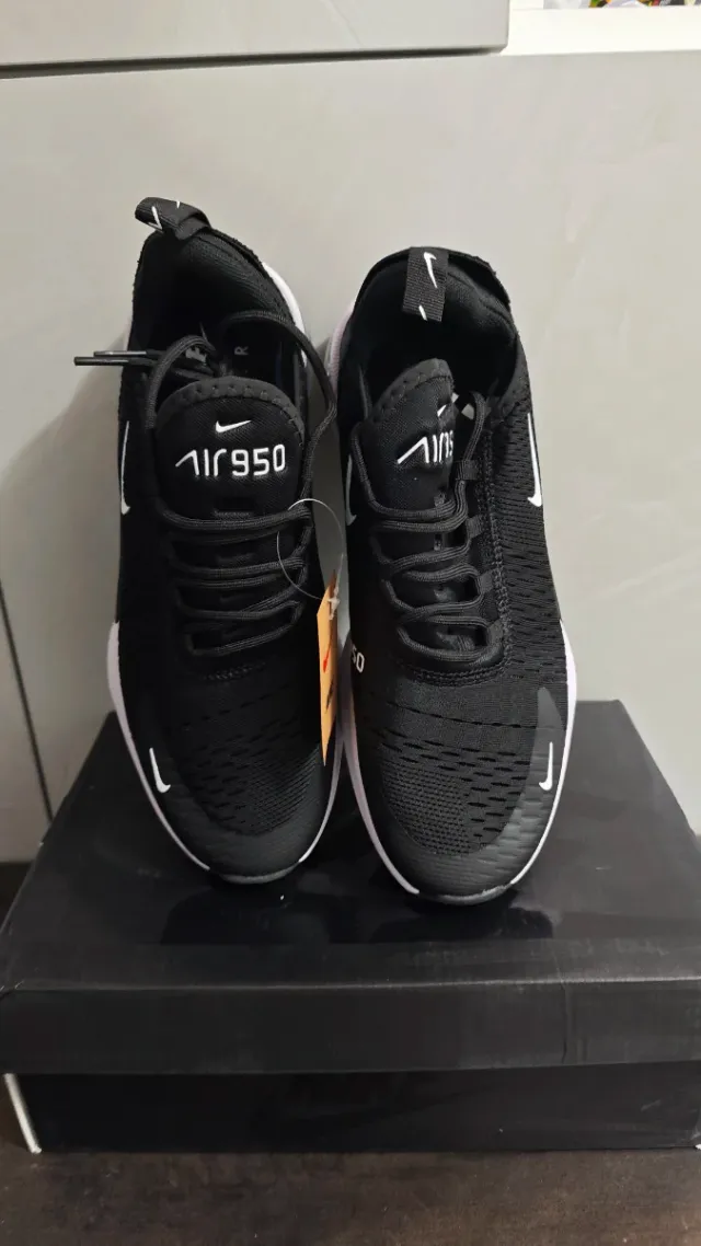 Zapatillas Nike Air Max 950 Negras Blancas