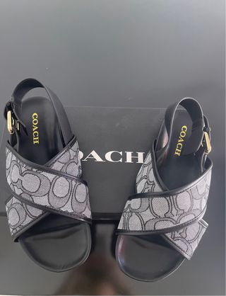 Sandalias Coach