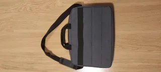 Maletín Portátil Gris con Asa y Correa