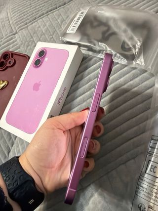 iPhone 16 Rosa