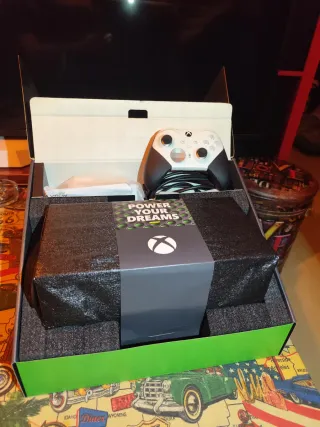 Xbox Series X 1TB + Mando Elite V2