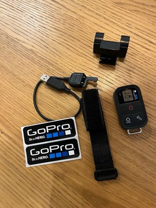 GoPro Hero 4 con Accesorios