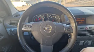 Opel Astra 2006