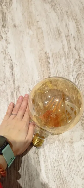 Bombilla LED E27 IKEA tipo globo