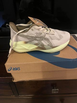 Asics Botas para Correr Beige/Verde Oliva