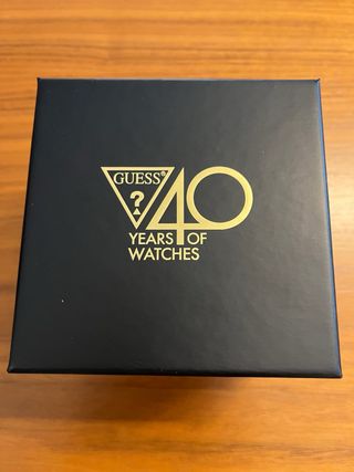 Reloj Guess Dorado Esfera Verde Modelo Ritzy