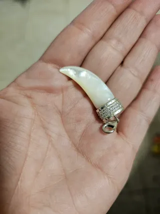 Colgante Thomas Sabo Diente Nácar