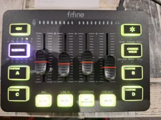 Fifine SC3 Ampligame Mezclador Audio RGB
