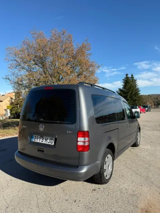 Volkswagen Caddy 2013