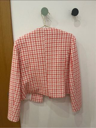 Chaqueta Zara cuadros rosa y blanco