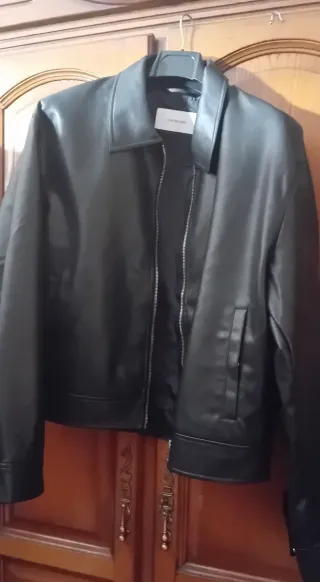 Cazadora Calvin Klein Negra