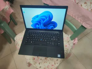 Portatile Dell latit i7 slim 32gb ram ssd 256 14"