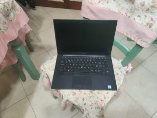 Portatile Dell latit i7 slim 32gb ram ssd 256 14"