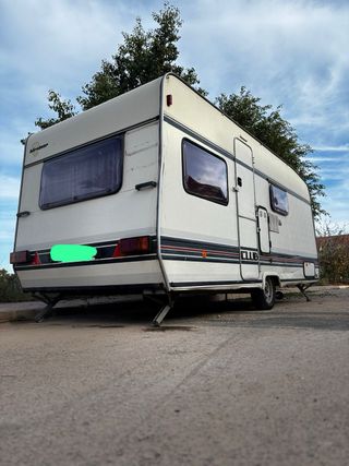 Caravana Bürstner Club.
