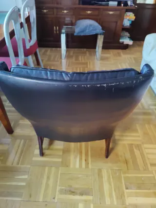 Poltrona Chester singola in pelle nera