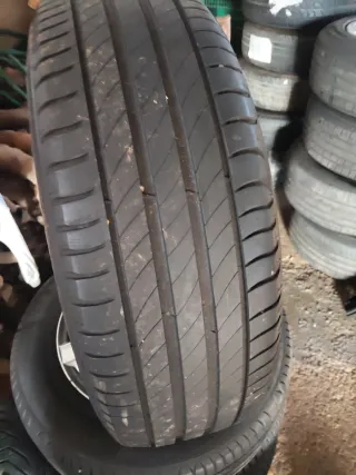4Neumático Michelin y4 llantas
