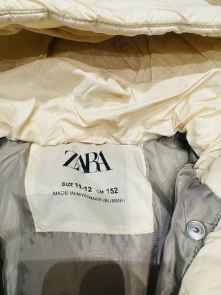 Chaleco acolchado niña Zara con capucha