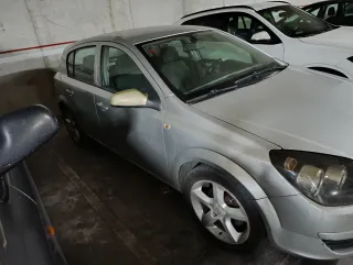 Opel Astra 2004