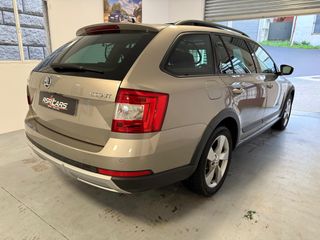 Skoda Octavia Scout 2.0 TDI 184CV