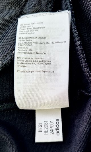 Tuta Adidas taglia 12-13 anni