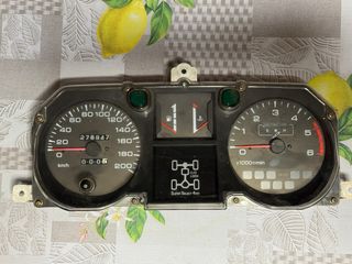 Cuadro Mitsubishi Montero V20 blanco