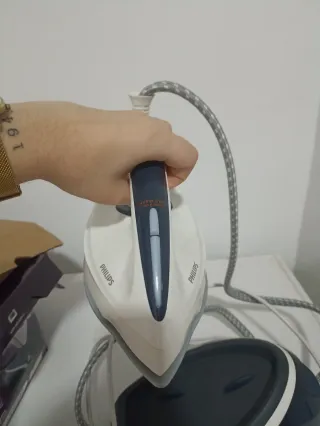Plancha Philips Dampfbügelstation H5917