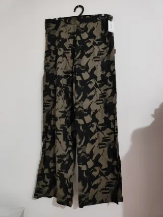 Calvin Klein pantaloni originali taglia S Nuovi