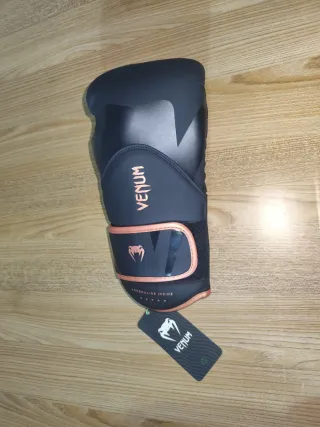 Guante de Boxeo Venum