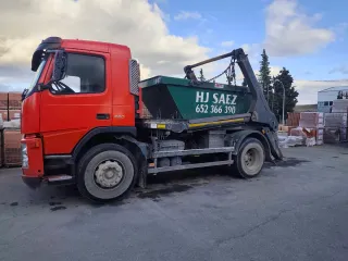 Contenedores de escombros