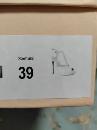 Sandalias blancas t-strap Membur