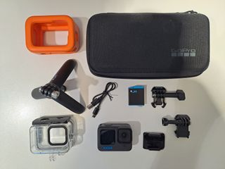 GoPro Hero 10 Black + Accesorios
