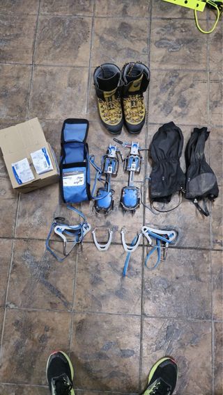 Pacchetto Alpinismo: Zaino, Ramponi, Piccozze