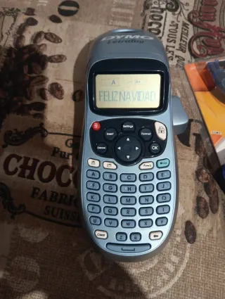 Etiquetadora Dymo con cintas