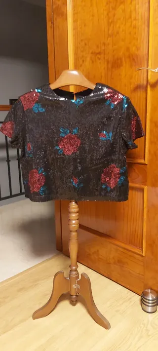 Traje de fiesta lentejuelas flores