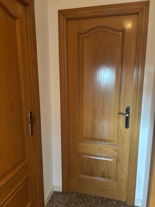 Puerta Madera abre a Izquierda 70x202cm