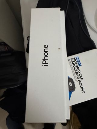 iPhone 11 64GB Space Gray en buen estado