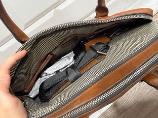 Maletín efecto piel Zara marrón