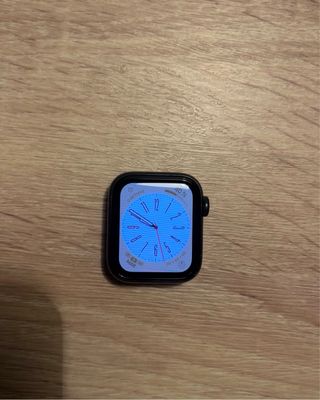 Apple Watch SE 2 Space Gray