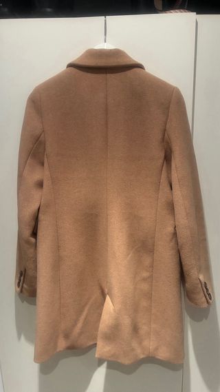 Abrigo camel Stradivarius Talla S