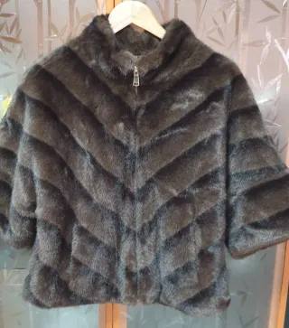 Eco pelliccia taglia unica nuova