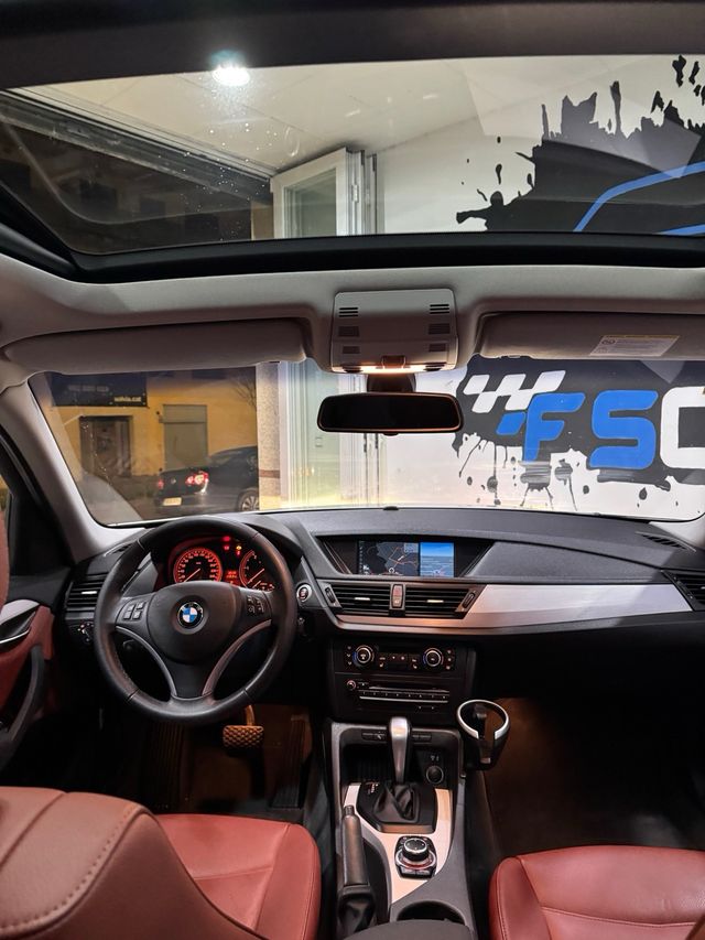 BMW X1 23d 204cv 🟡 KIT M LLANTA 19" TECHO