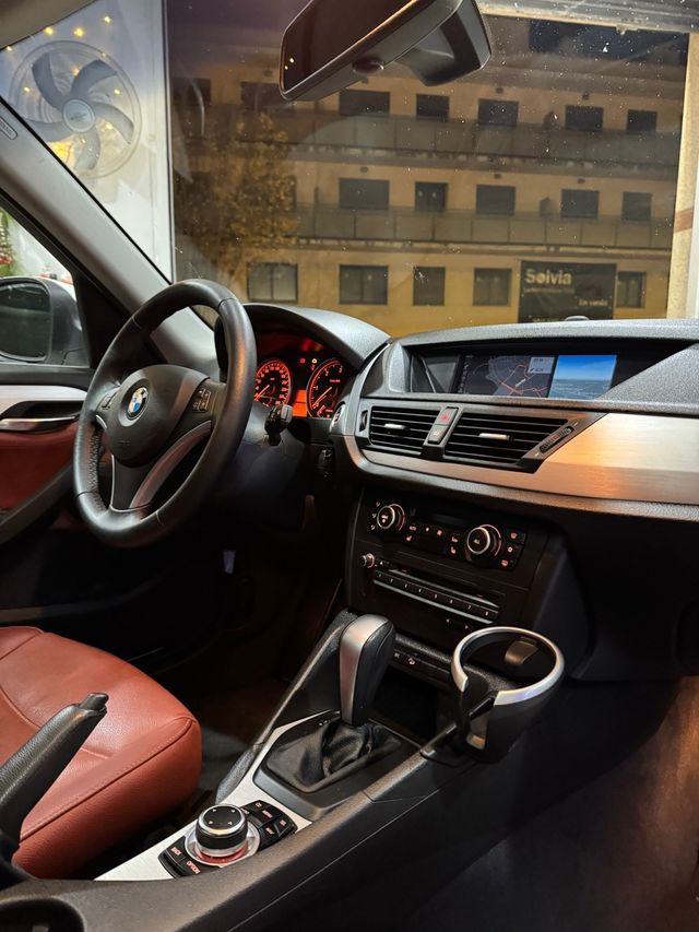 BMW X1 23d 204cv 🟡 KIT M LLANTA 19" TECHO