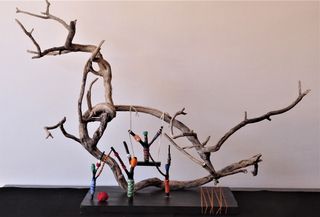 Figura artesanal de madera